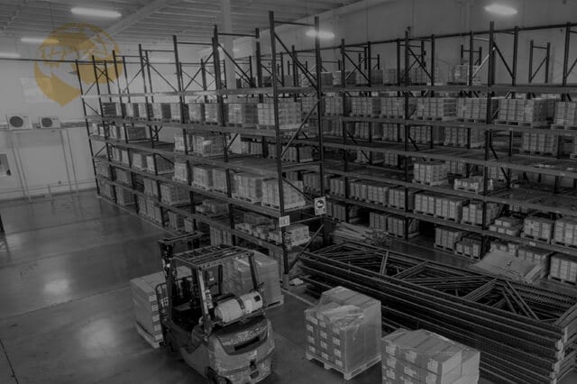 Distribution Center Tucson, Arizona Gross Space: 62,500 SQ FT, 13 Dock Service Doors, 24/7 CCTV Controlled Access & Security, Hours of Operation: 8am-4pm.