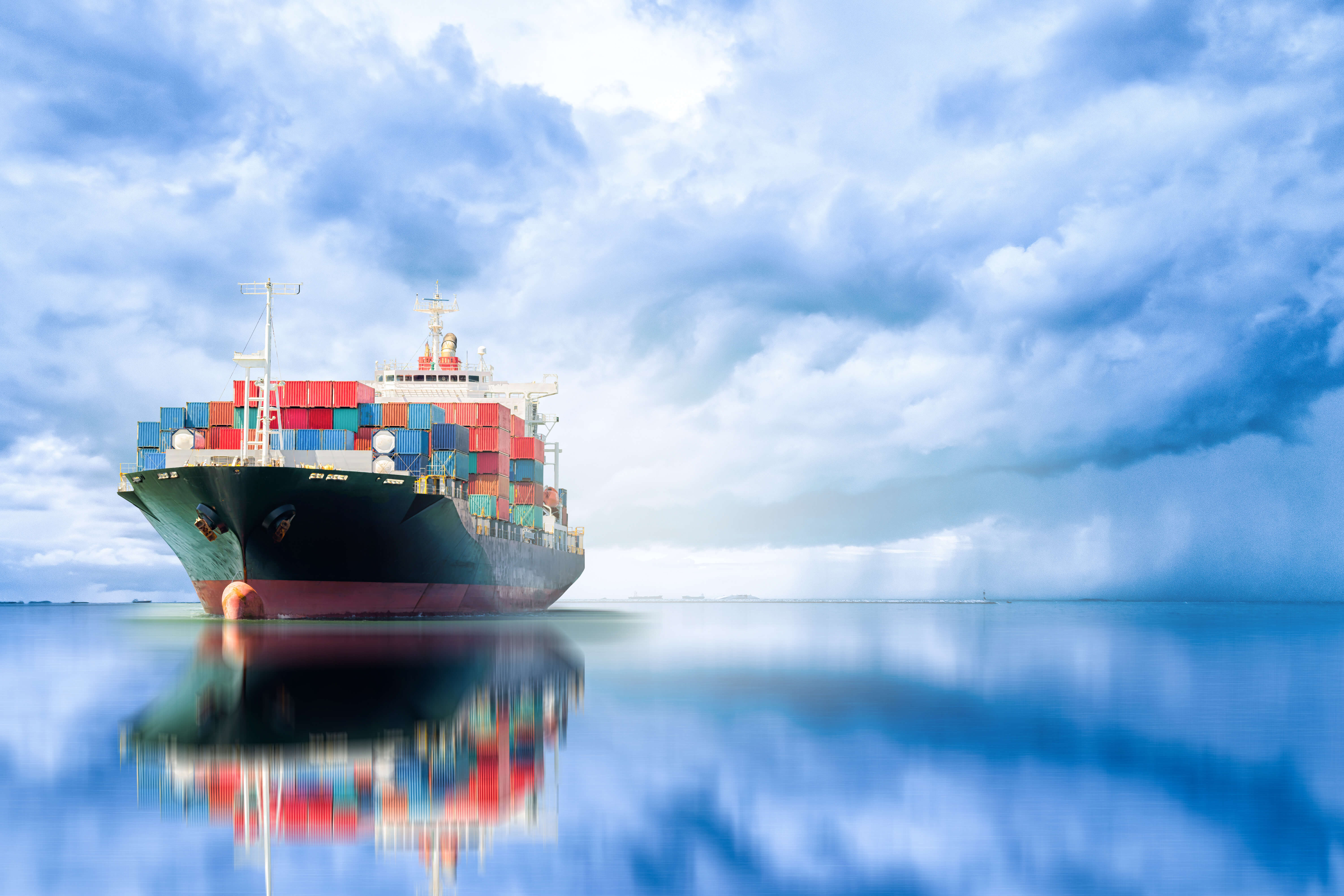 international shipping cargo